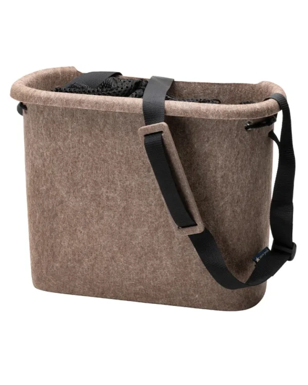 Takubako in Brown