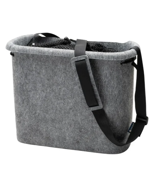 Takubako in Gray